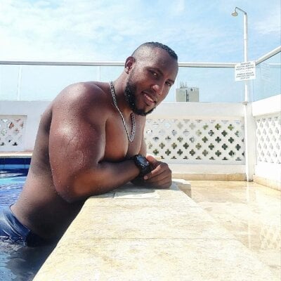 1mateobigcook Male Masturbation Live Webcam Naked