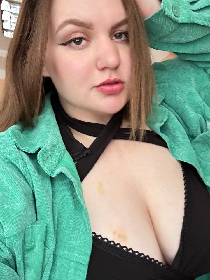 Amy_Hall profile