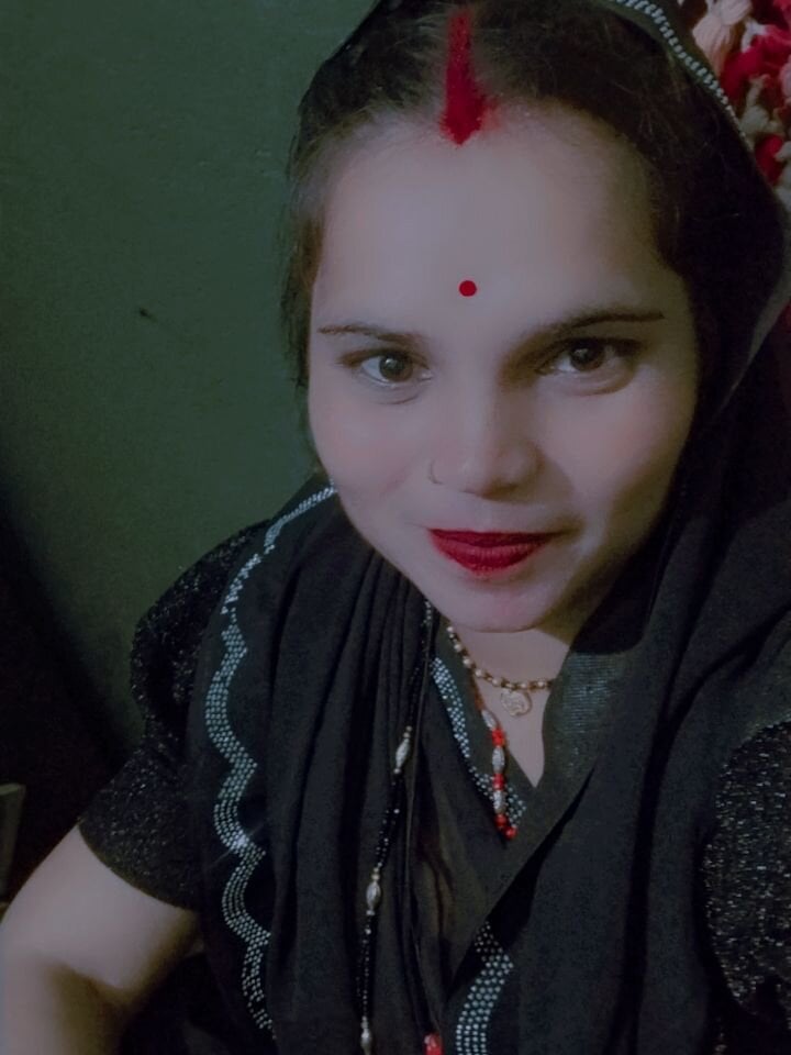 elivecams.com mohni_bhabi livesex profile in granny cams