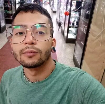 gredd_ro from stripchat