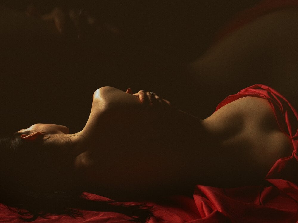 spoiled_girl7's Offline XXX Chat