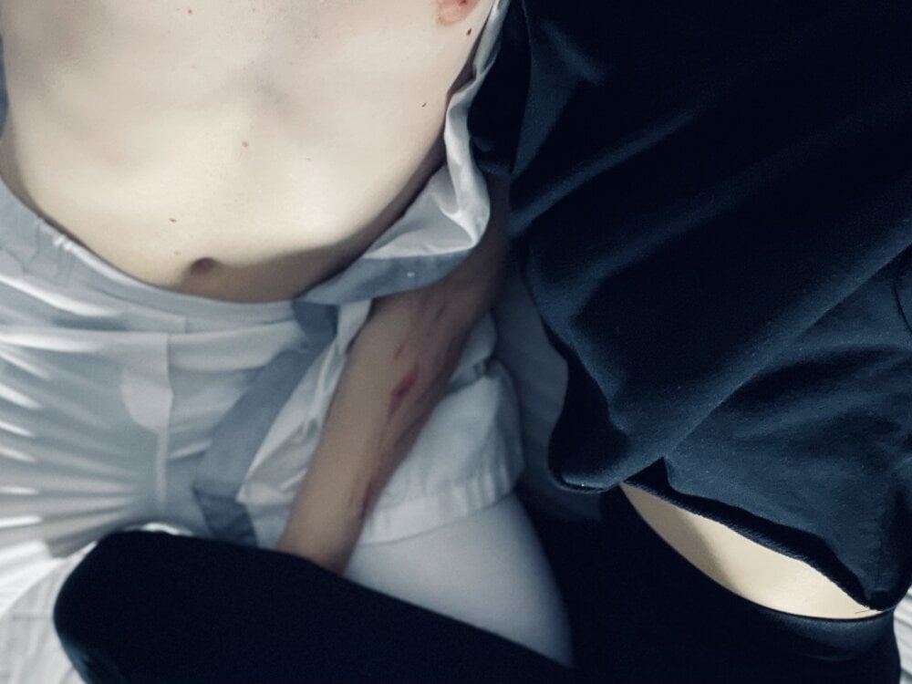 Phantasmagoria_Milk profile