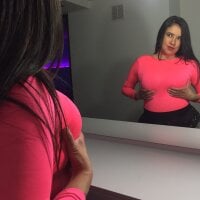 Brandy_boobs' Offline Chat Room