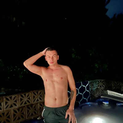 adamdm0 from stripchat