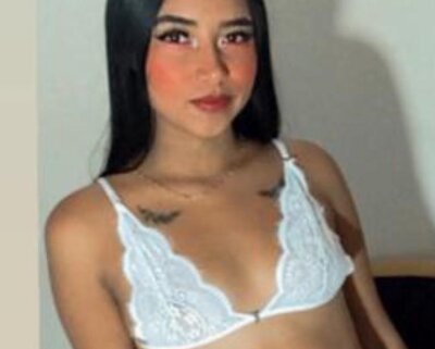 charlottsmitd1 from stripchat