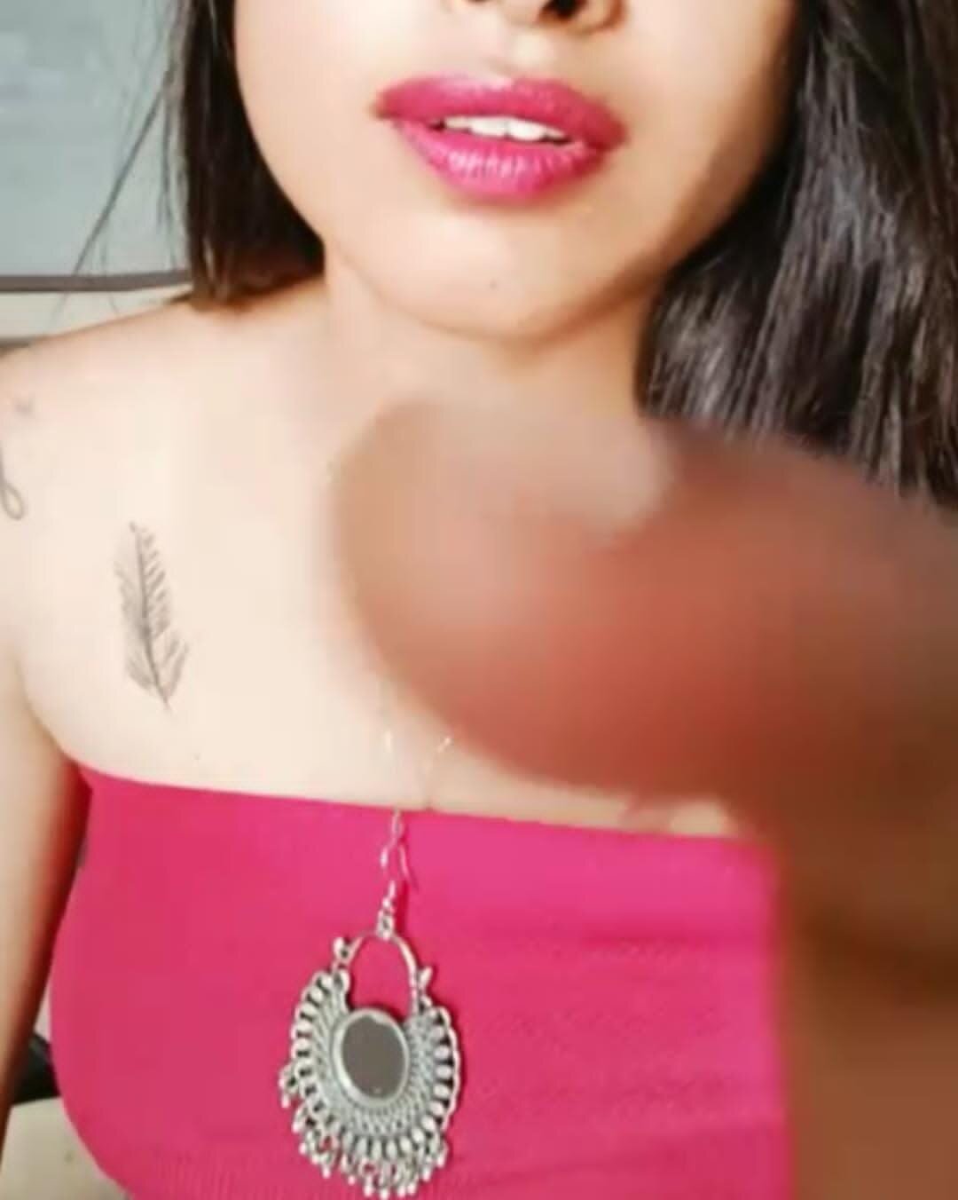 Hot-Diya529