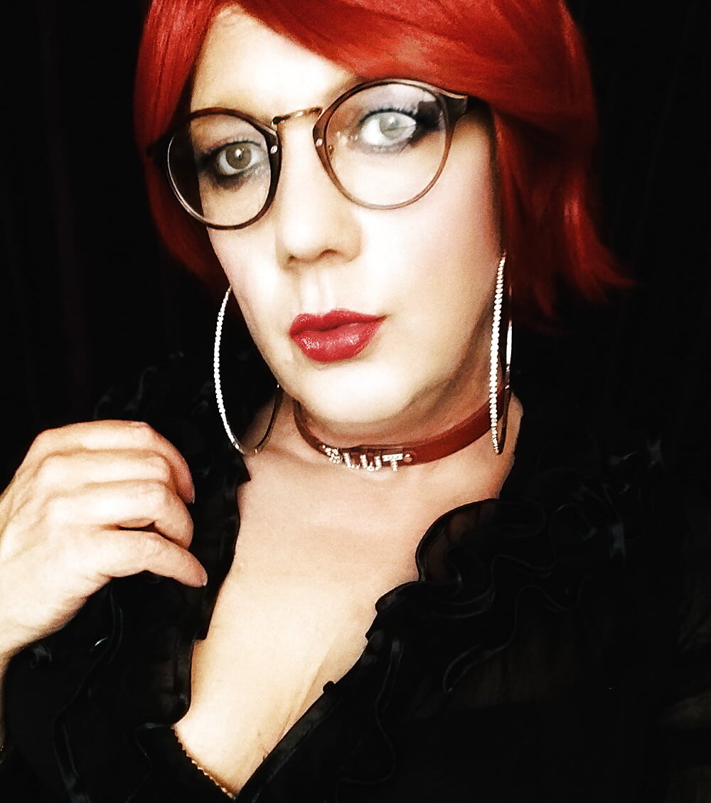 TaniaCox's most recent online preview