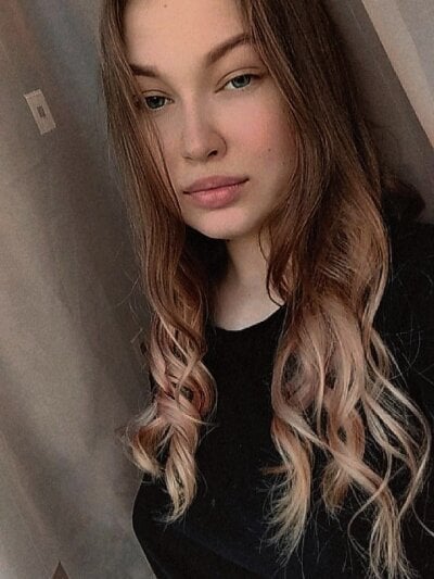 DanielaBooth 🥐 adult chat