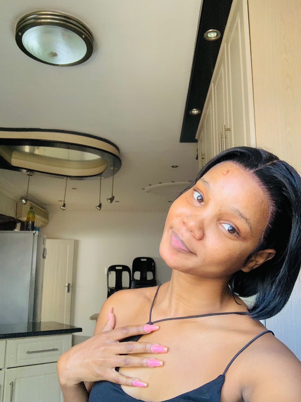 SweetLaura696