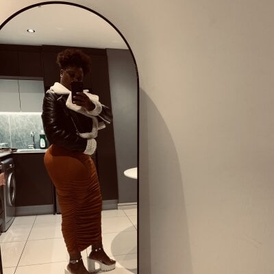 Sexy_Bella22