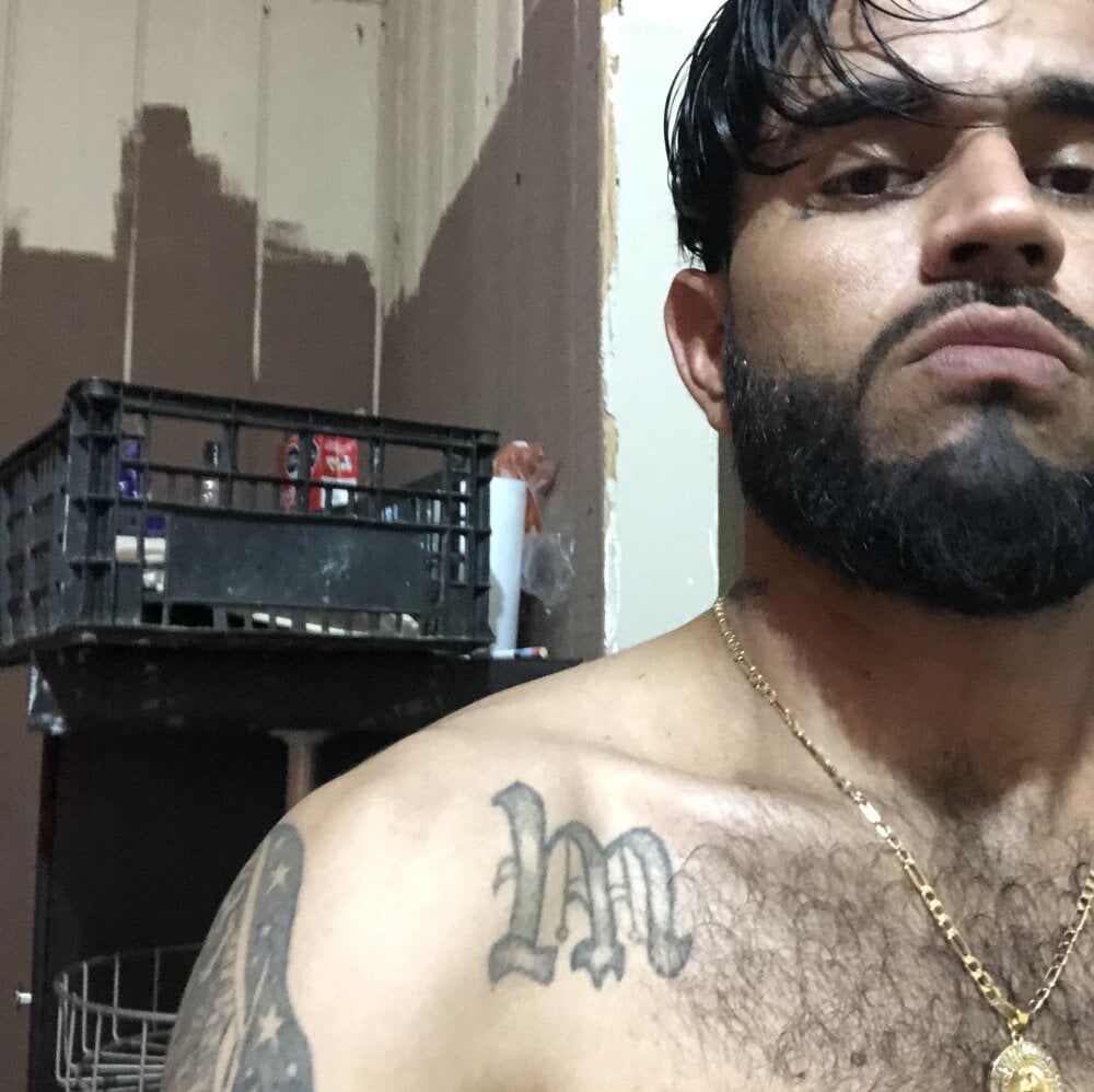 lalo13men profile