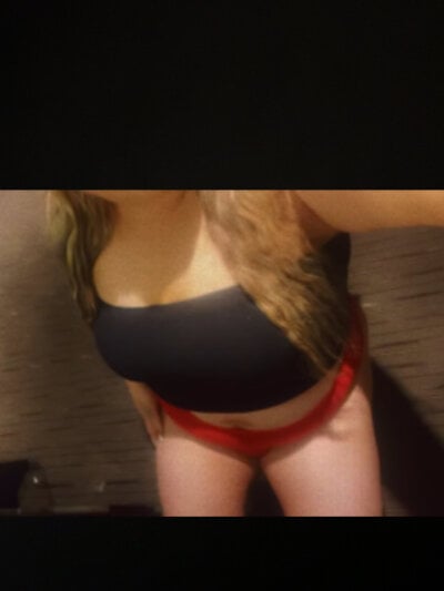 SexySallyxo