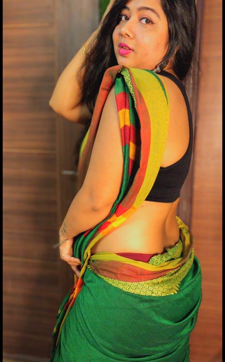 Ayesha_khann