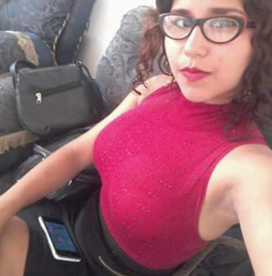 Live sex webcam photo for Adriiana_ #290941331