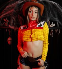 Jazmiiin_Woorlds_'s Offline XXX Chat