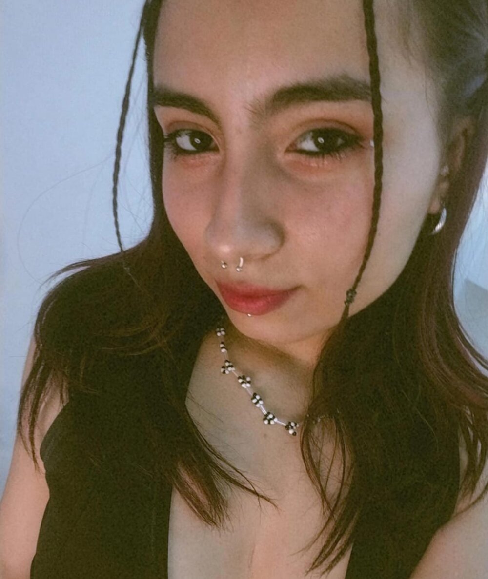 AbbyxPop live cam model at StripChat