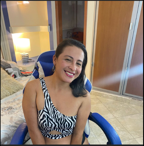 Monica_milf_