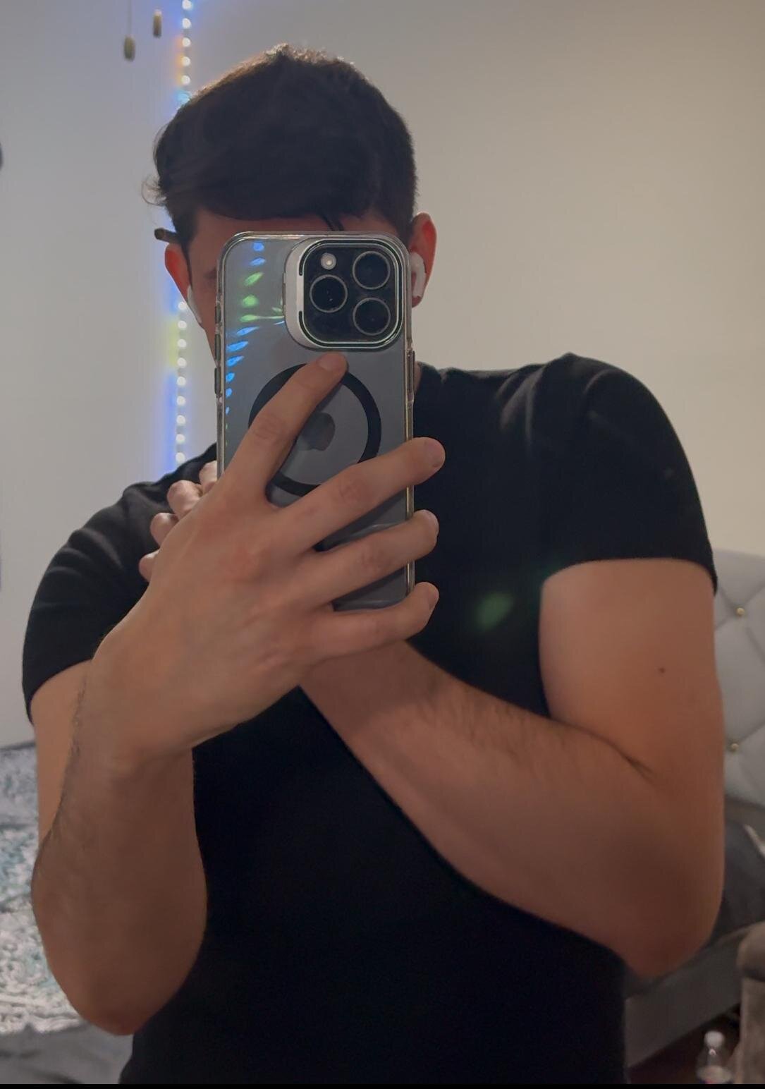 latinshark01