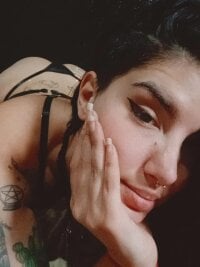 Darkw1tch's webcam live show