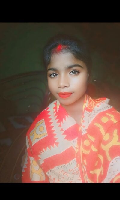 Nisha-4546