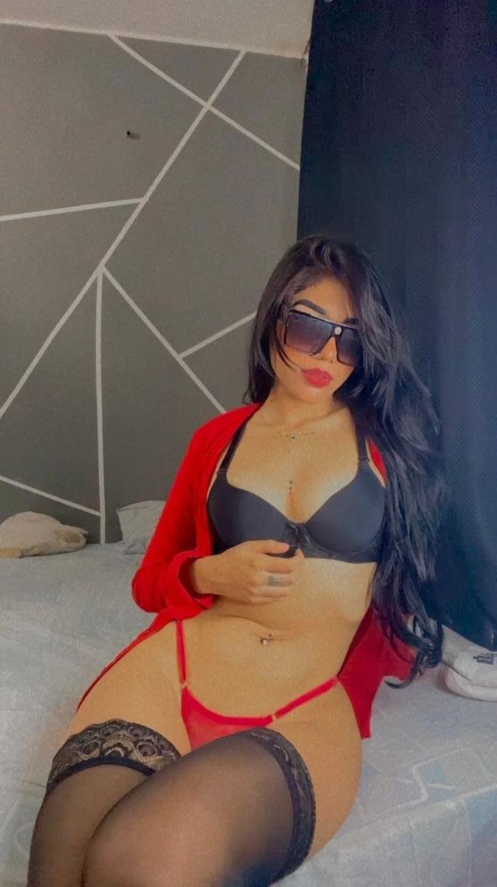 Ela_Rosee