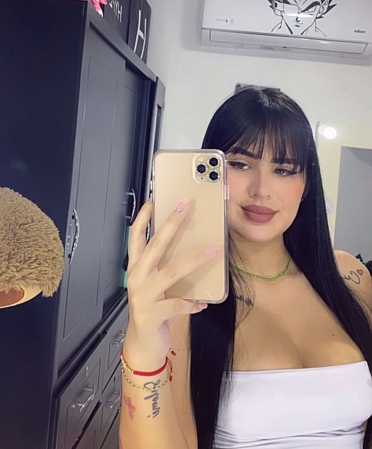 mileey_hot