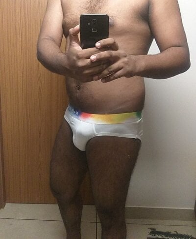 Desisingleboy25