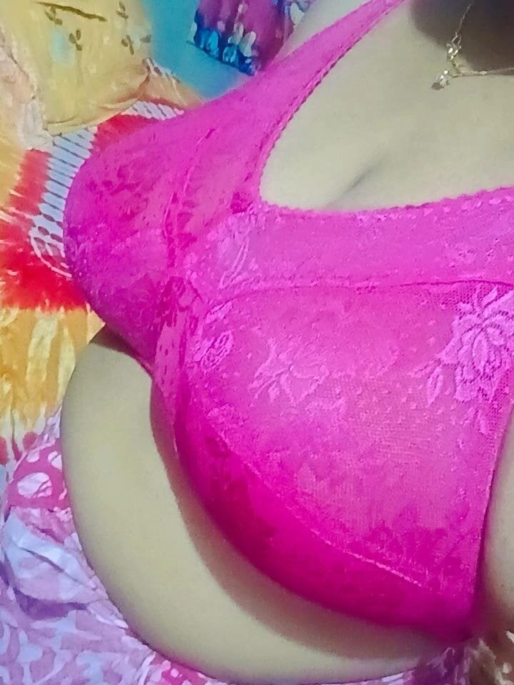 lovely98d from stripchat