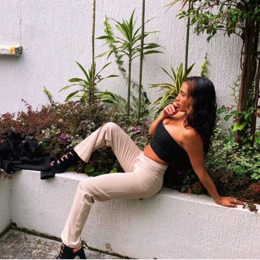 stripchat ela_centella webcam profile pic via bestlivesexchat.com