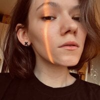 EmilieStohrer's webcam live show