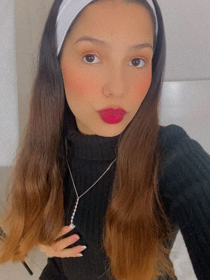 Live sex webcam photo for Amelia_15new #290006193