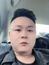 handSomeBoybb offline chatrum