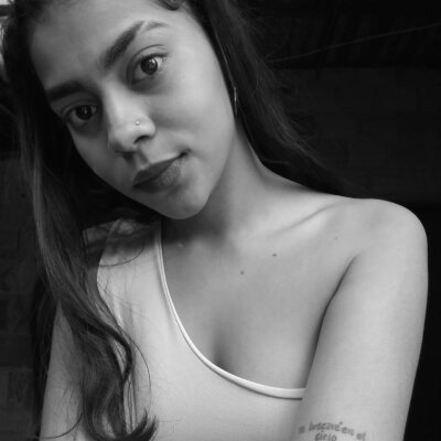 estherhot_