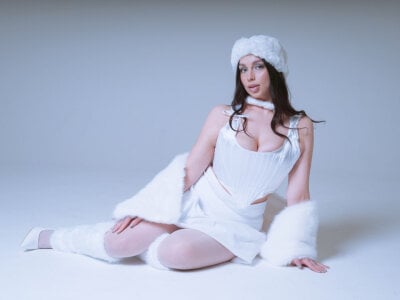 LunaNight - interactive toys young