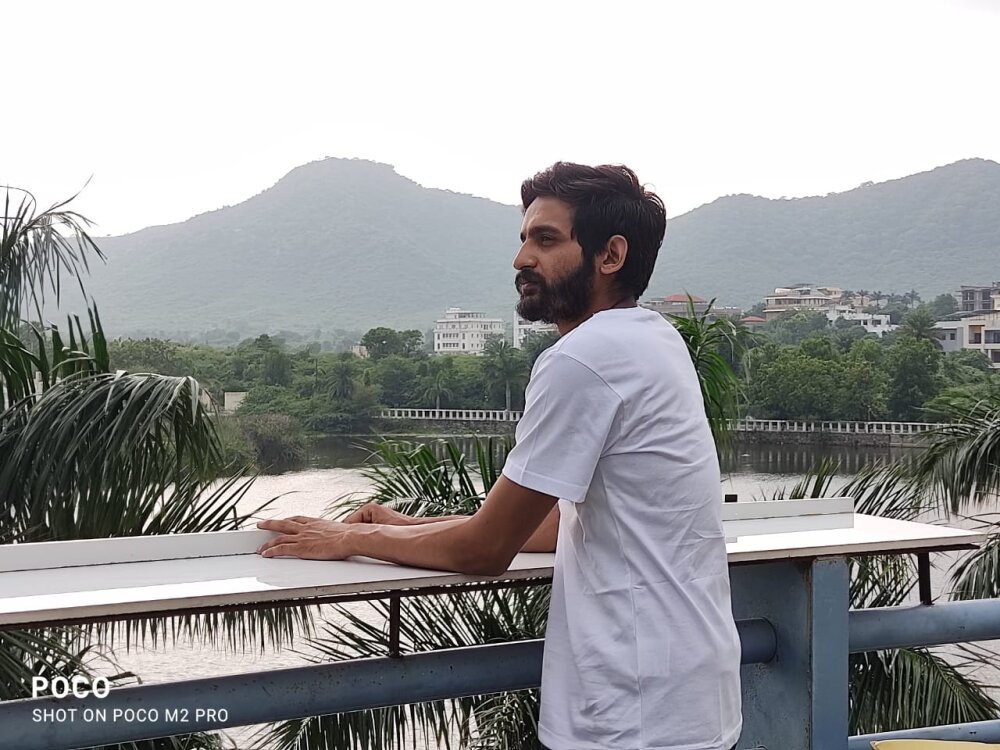 Handsom_yug25 profile
