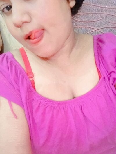 hot_queen055 from stripchat