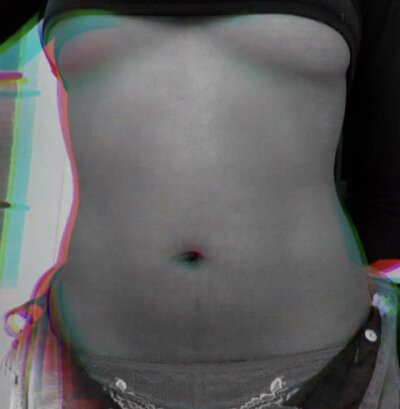 Nia_bell