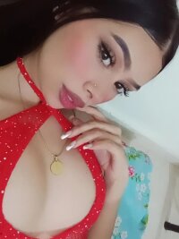 Sexnatasha31's Offline XXX Chat