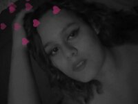 Afrodiita69_'s Offline Chat Room
