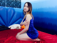 CurvyMaddison's Offline XXX Chat