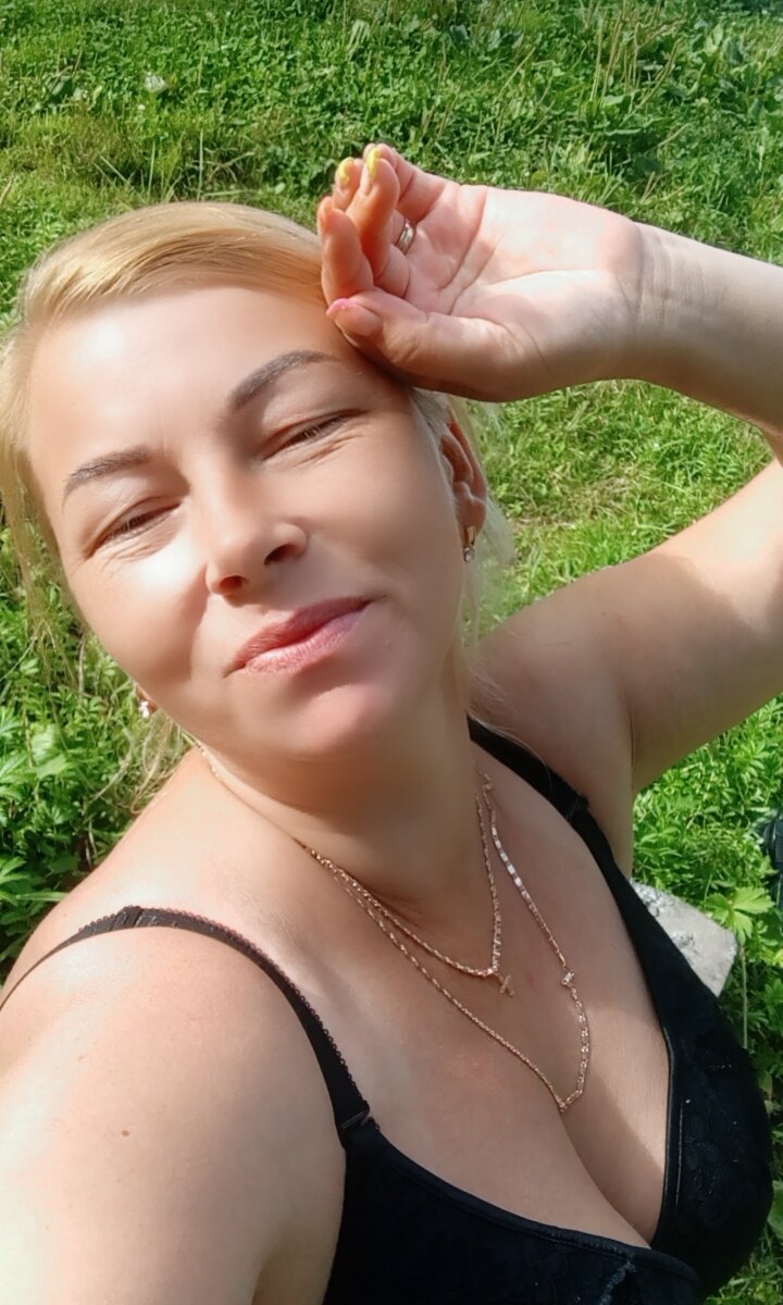privat-livecam.com finecaroline livesex profile in city-of-shy-girls cams