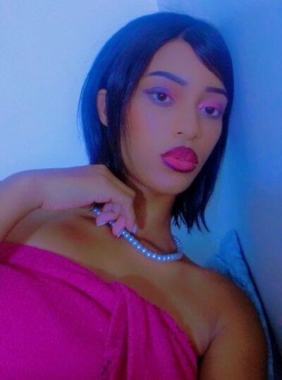 BlondyQueenXX2