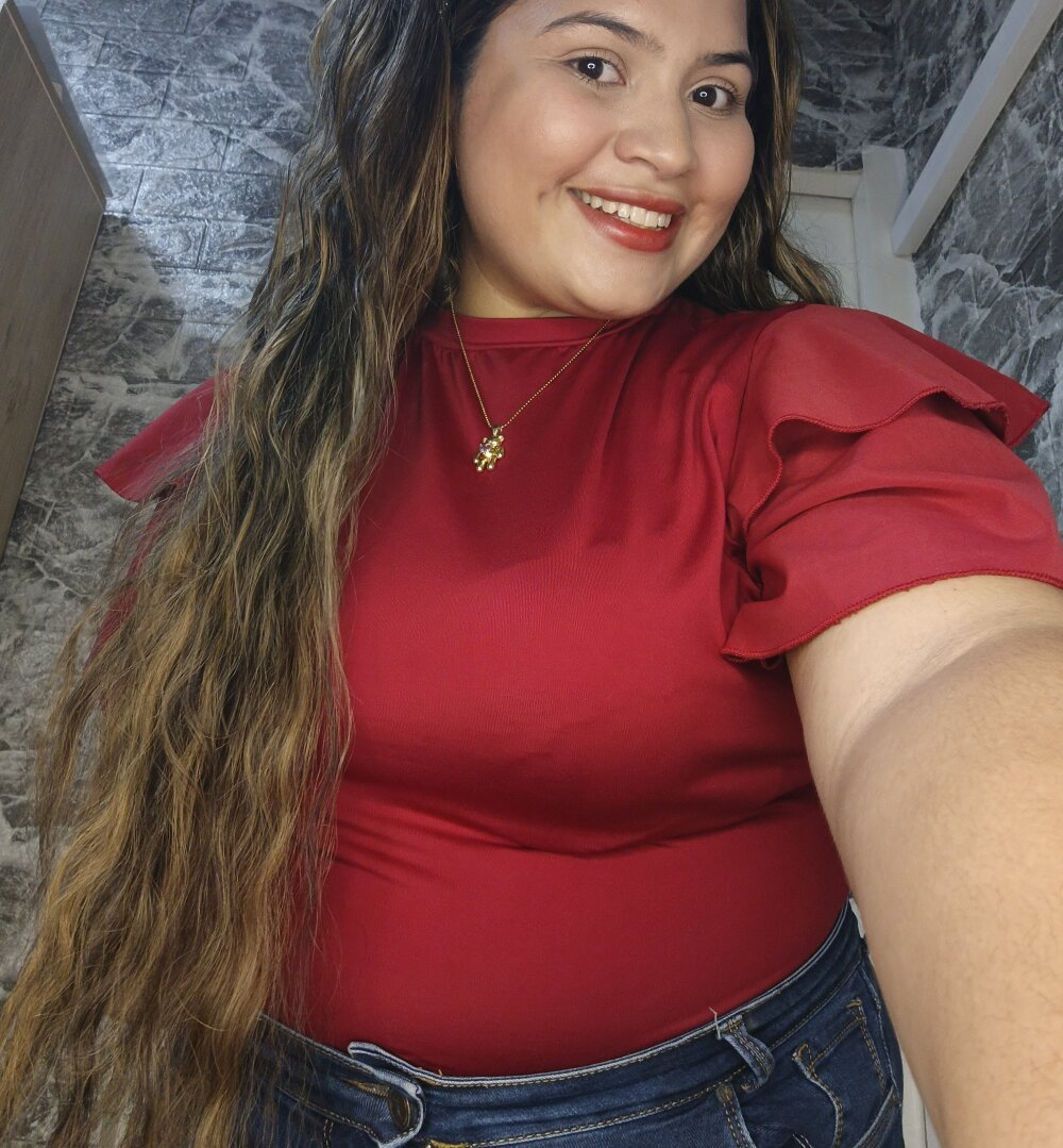 coco_curvy from stripchat