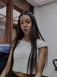 stephania_t's webcam live show