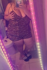 thickiethikk's Offline XXX Chat