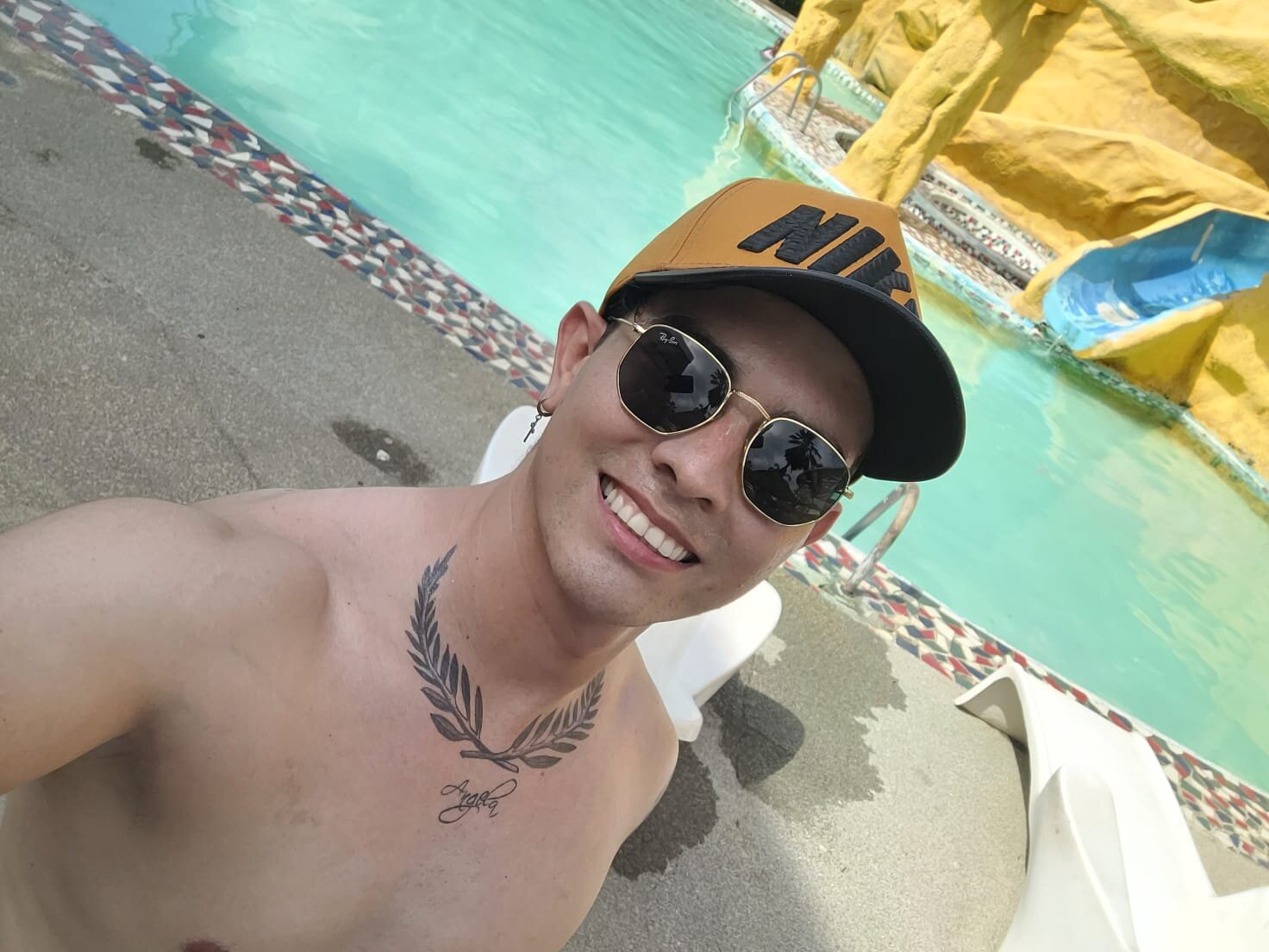 monstercock10inchesxx