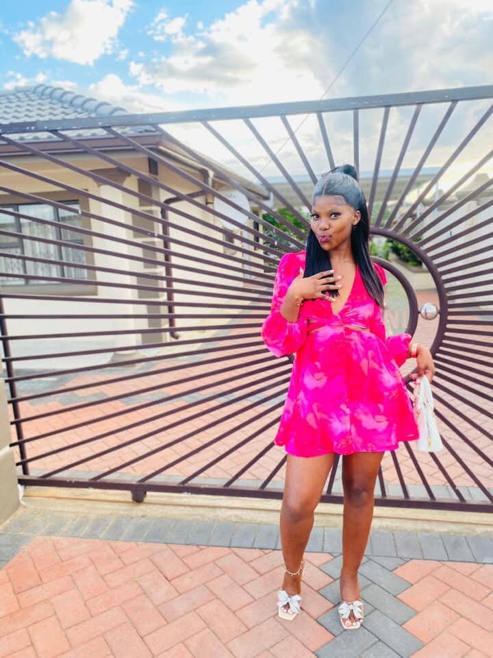 Slim-Ebonie