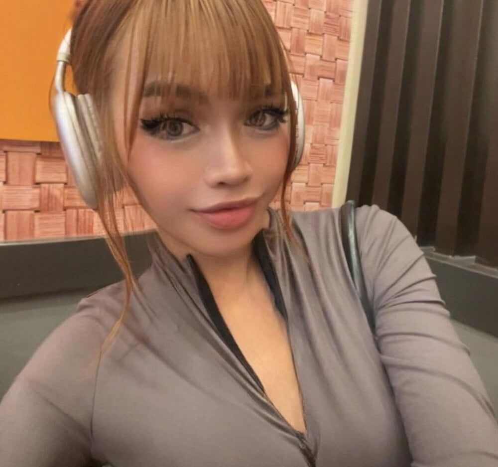misssexydork77 from stripchat