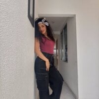 canela-hot34's Live Sex Cam Show