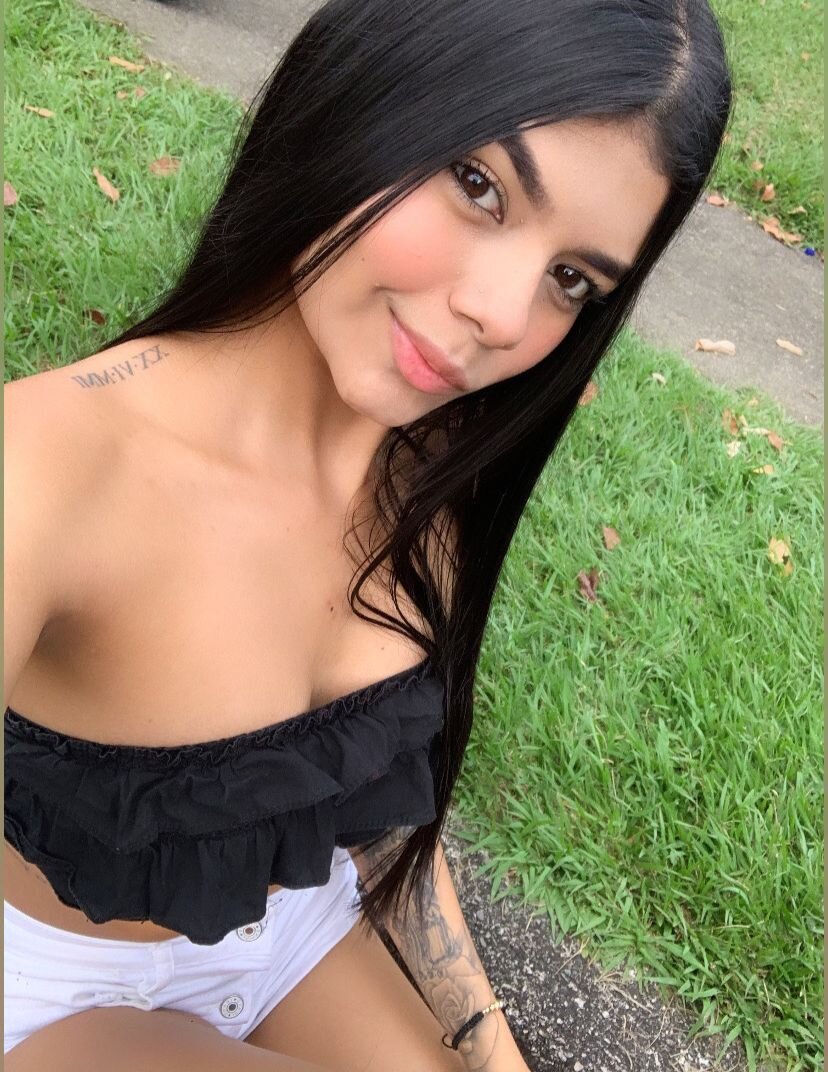 little_saray_18